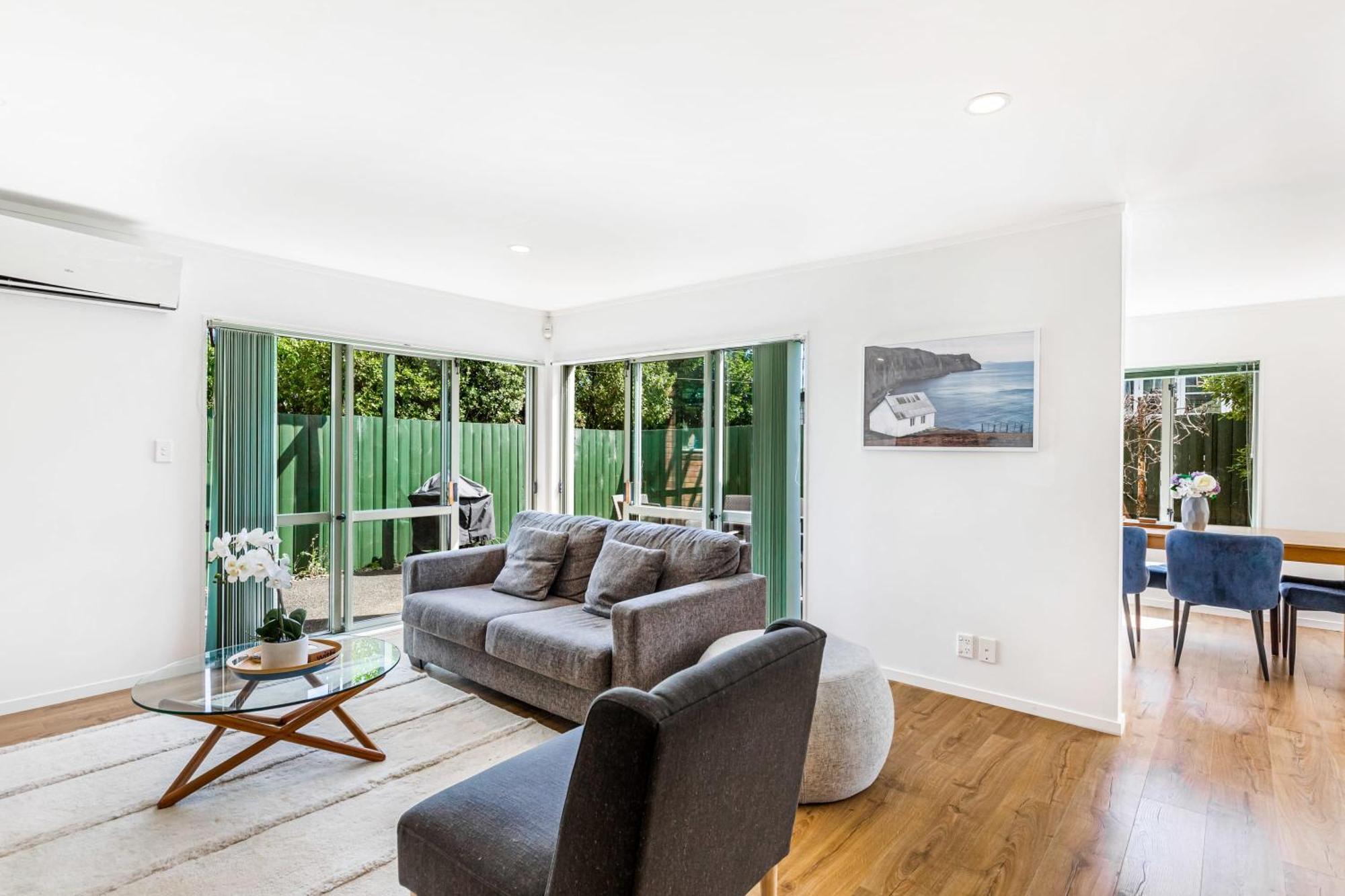 Private And Sunny 3-Bedroom Home With Parking Auckland Buitenkant foto