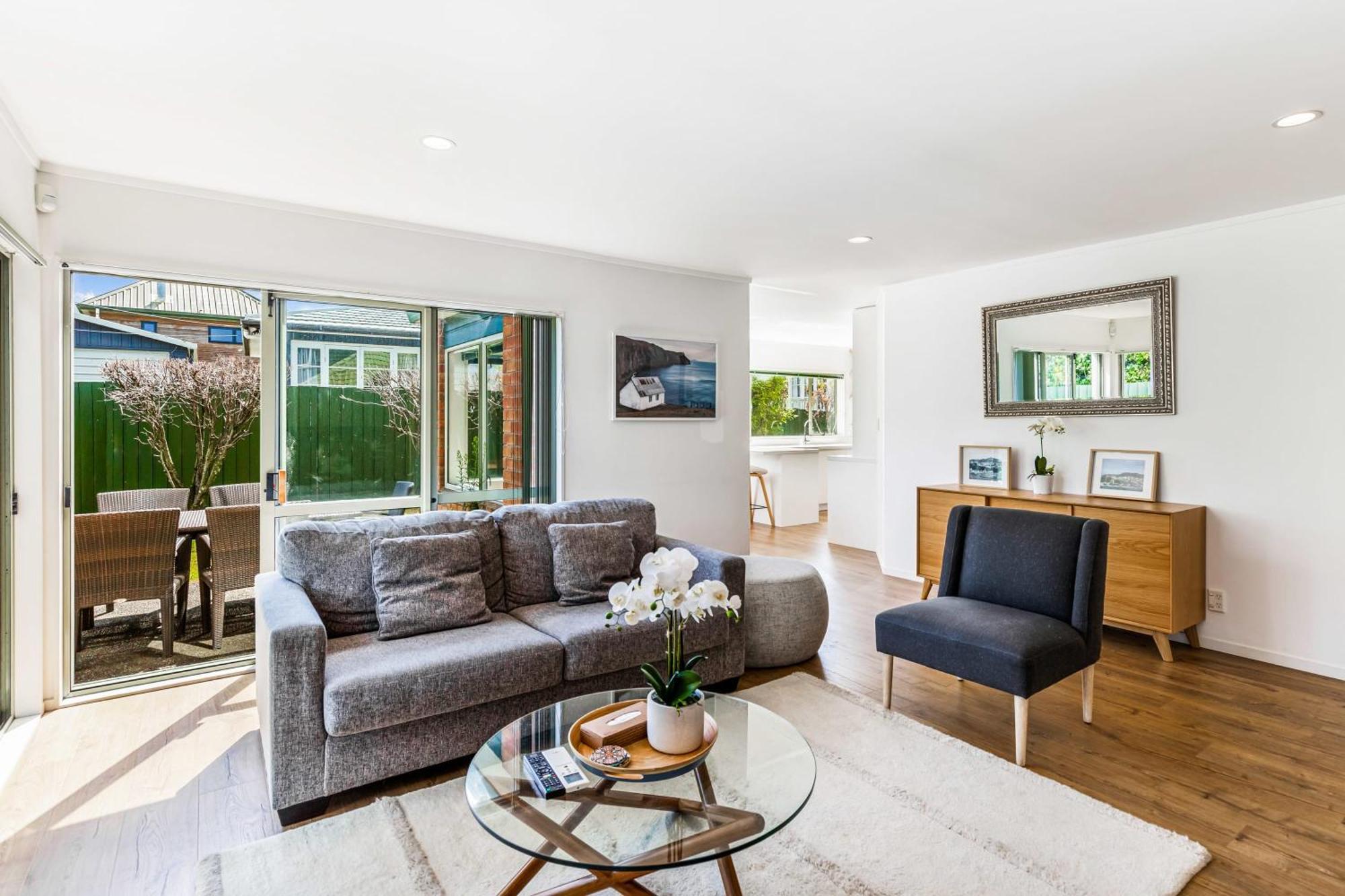 Private And Sunny 3-Bedroom Home With Parking Auckland Buitenkant foto