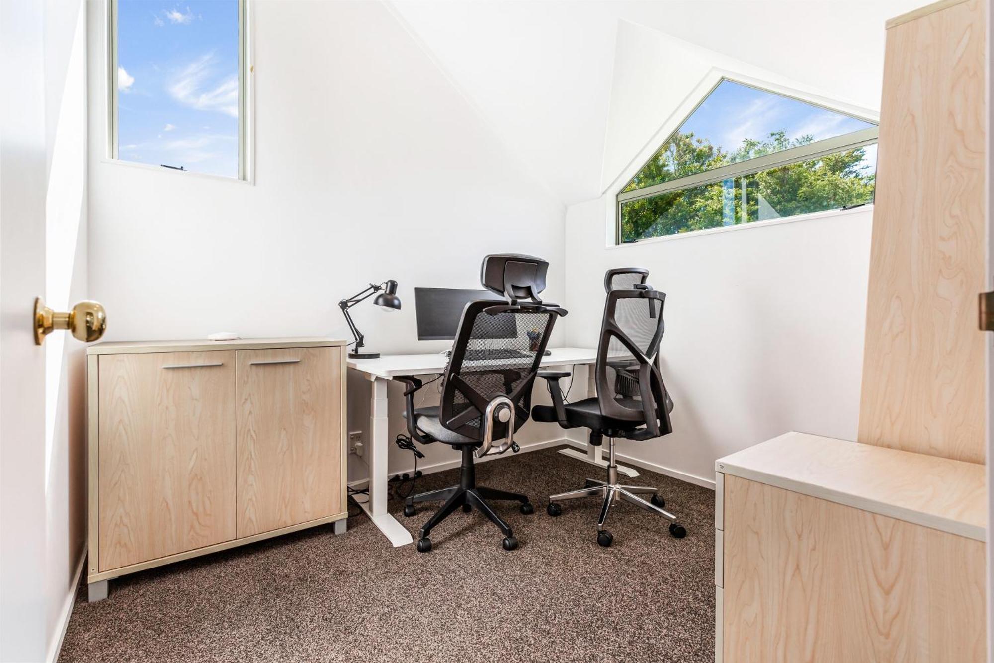 Private And Sunny 3-Bedroom Home With Parking Auckland Buitenkant foto