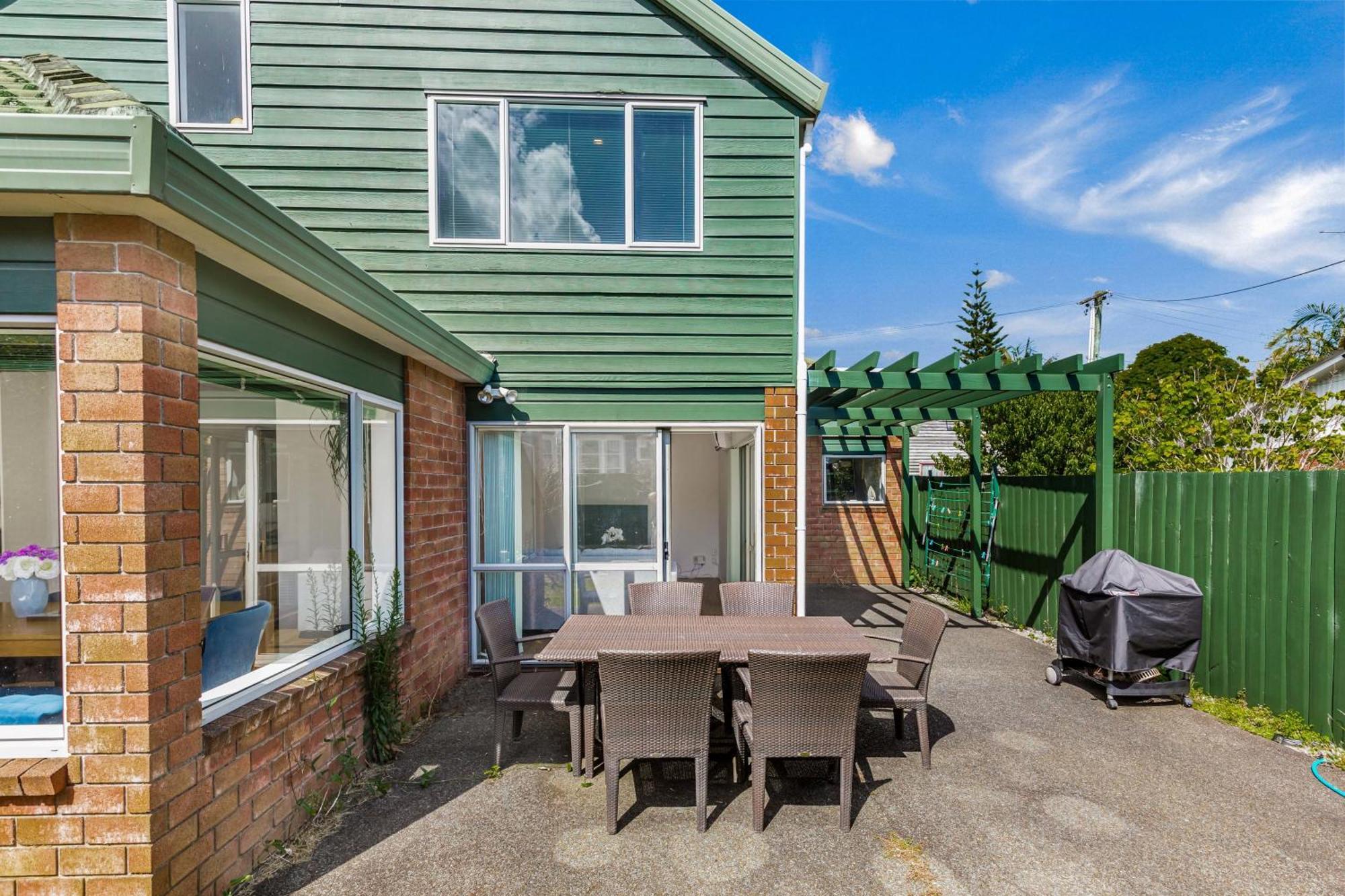 Private And Sunny 3-Bedroom Home With Parking Auckland Buitenkant foto